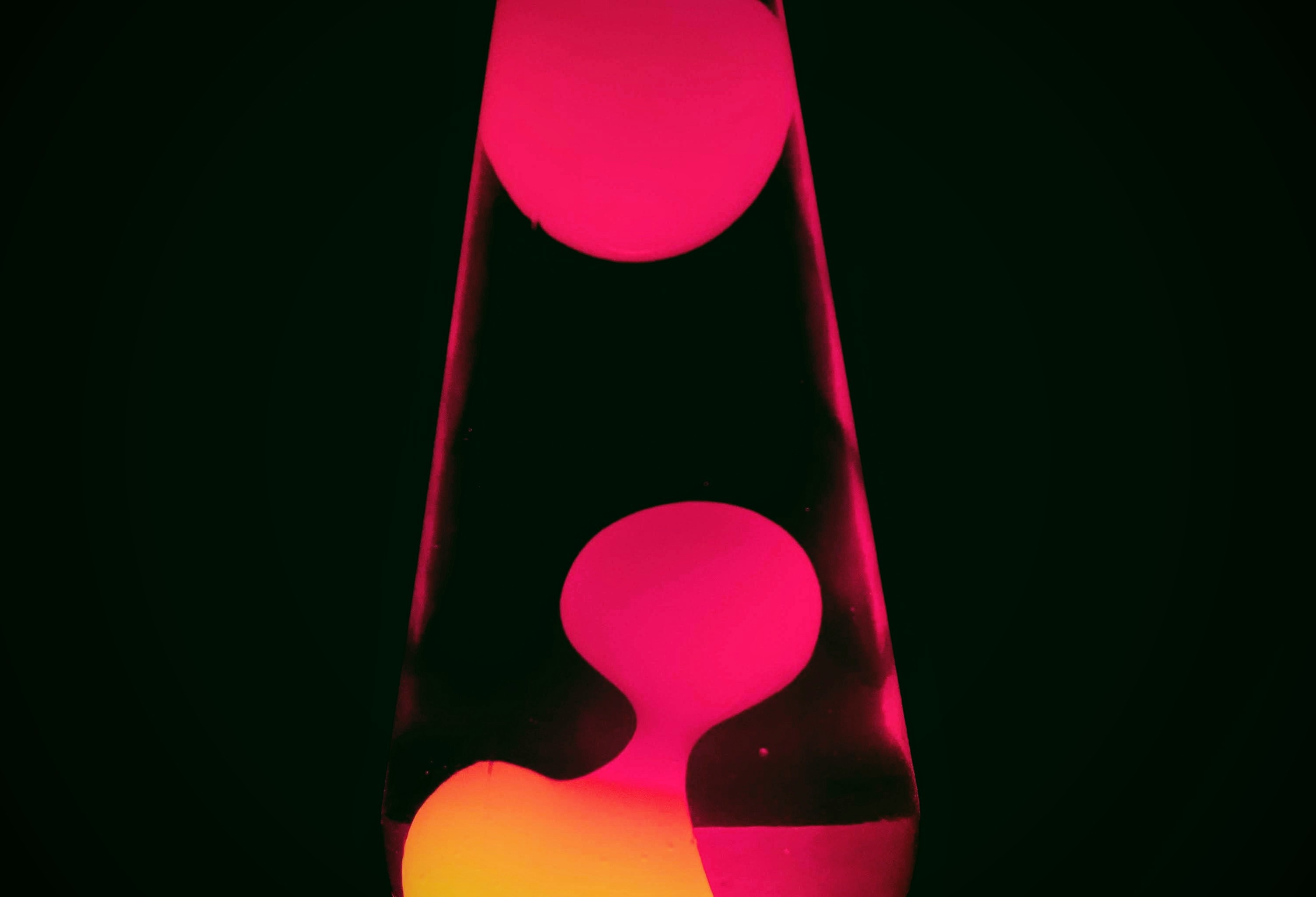 Photo by Em on Earth: https://www.pexels.com/photo/melted-wax-in-a-lava-lamp-9163754/