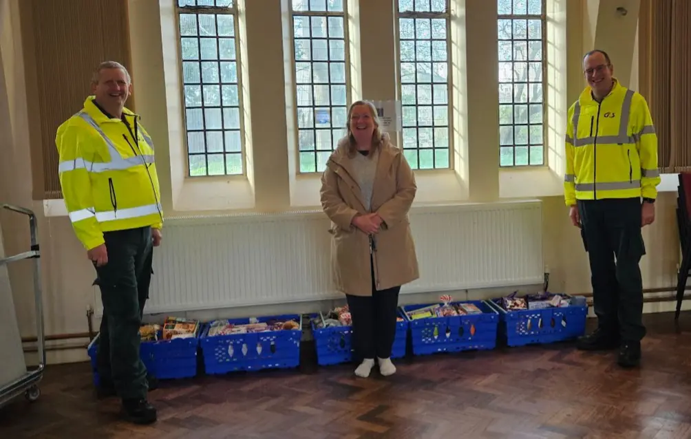 Chartwell House Hosts Fourth Annual Festive Food Pantry to Support Local Families gallery item #1