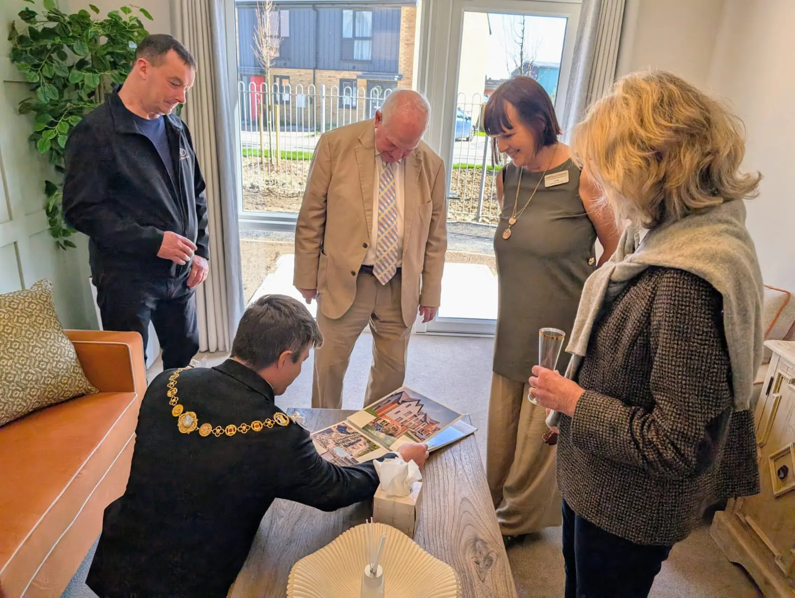 Martello Manor Opens Show Suite with Community Leaders