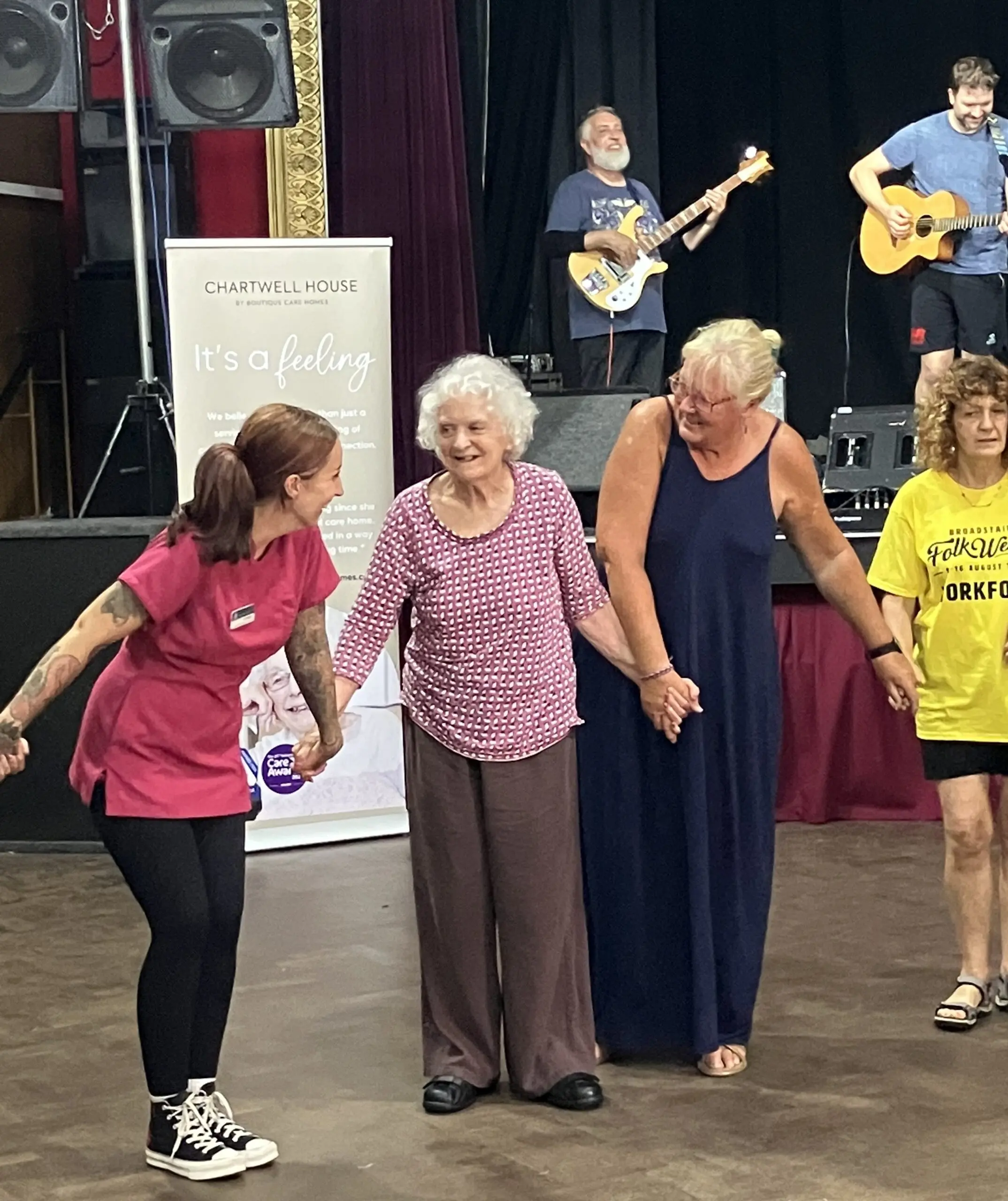 Award-Winning Dementia Friendly Folk Concert Returns to Broadstairs gallery item #7