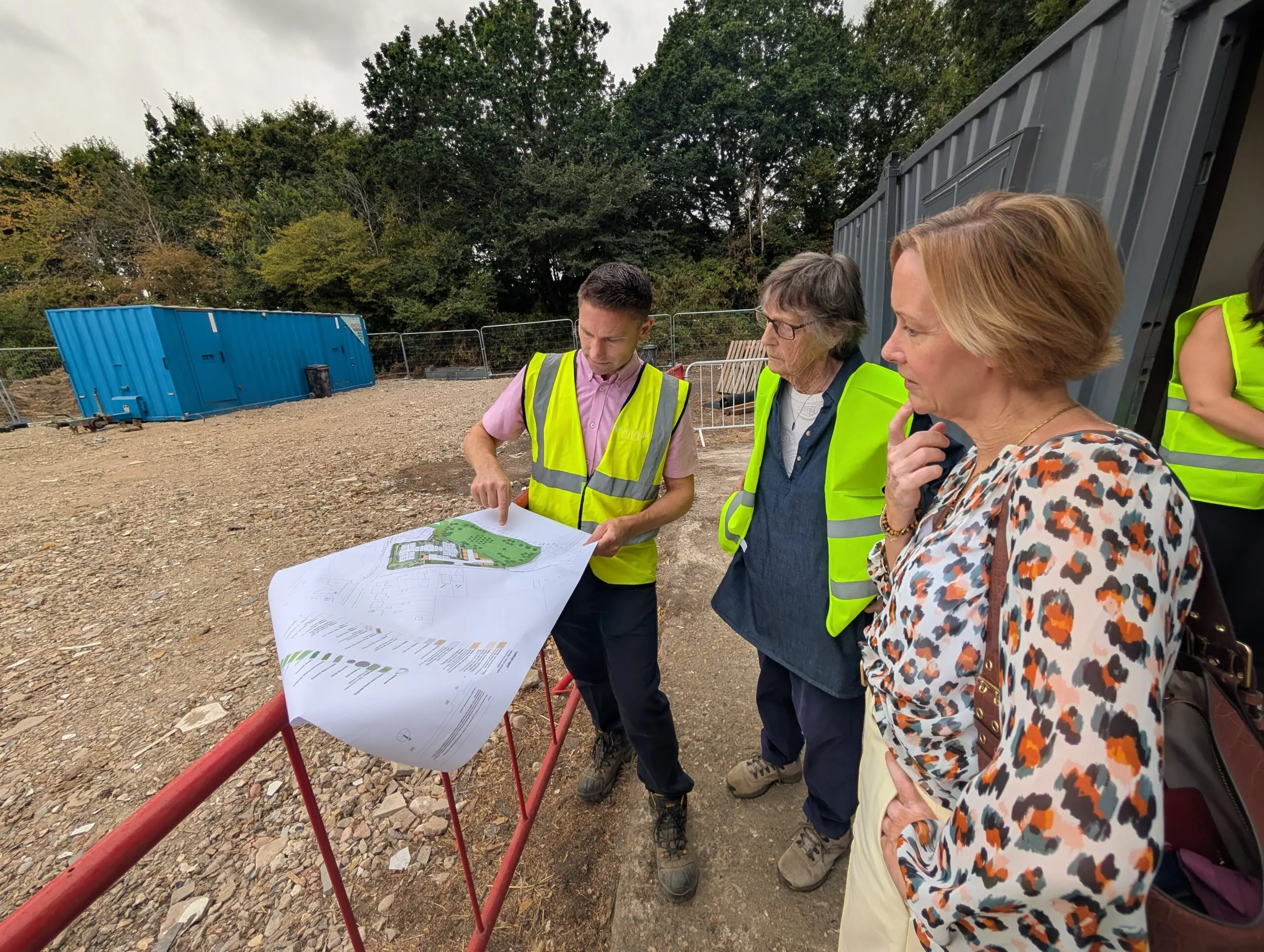 Wokingham’s Mayor Breaks Ground at Evendon View gallery item #5