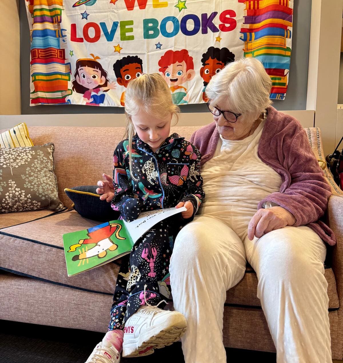 Three Broadstairs Schools Make Story Time Special at Chartwell House